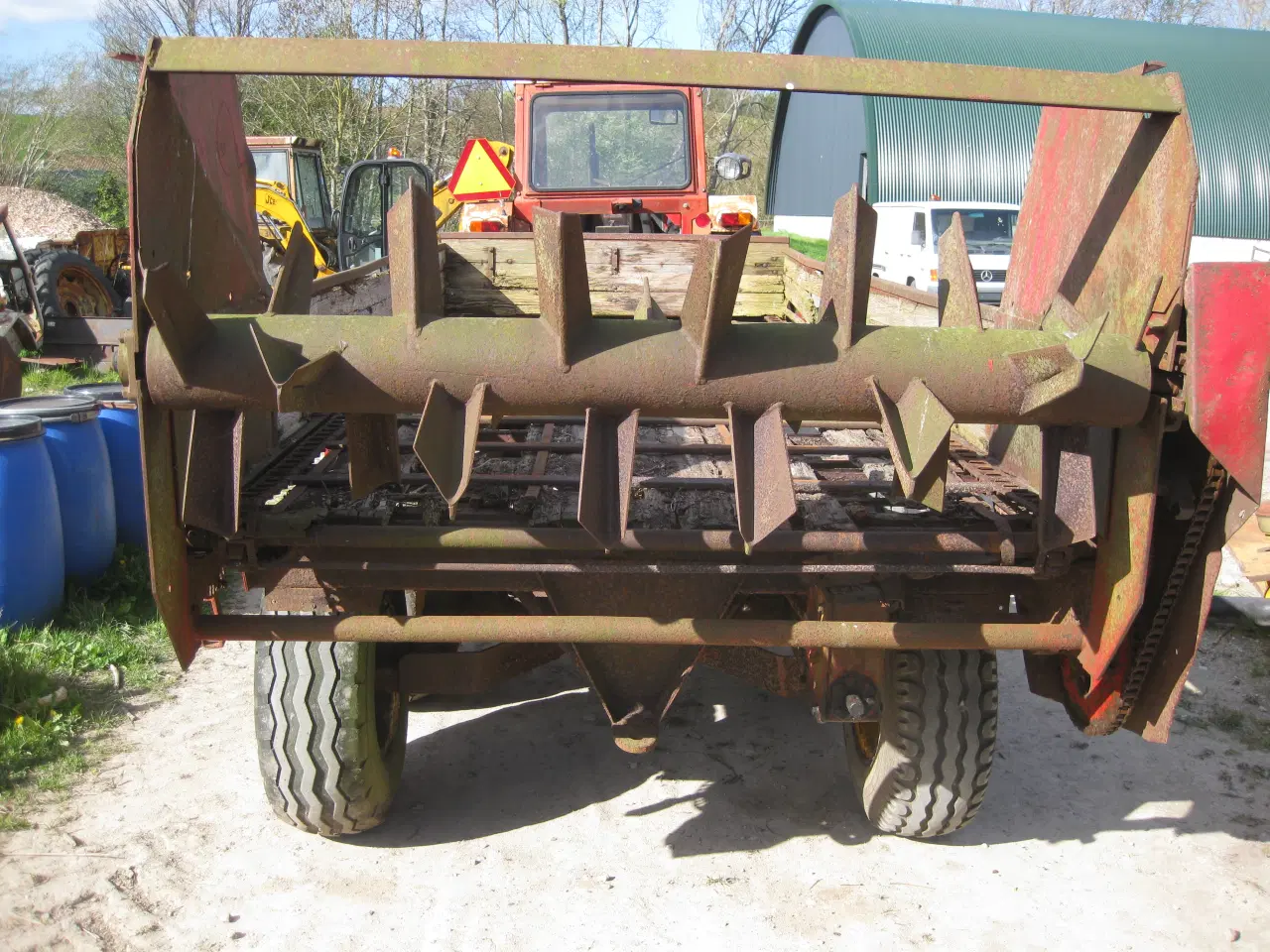 Billede 2 - T:I:M  møgspreder 