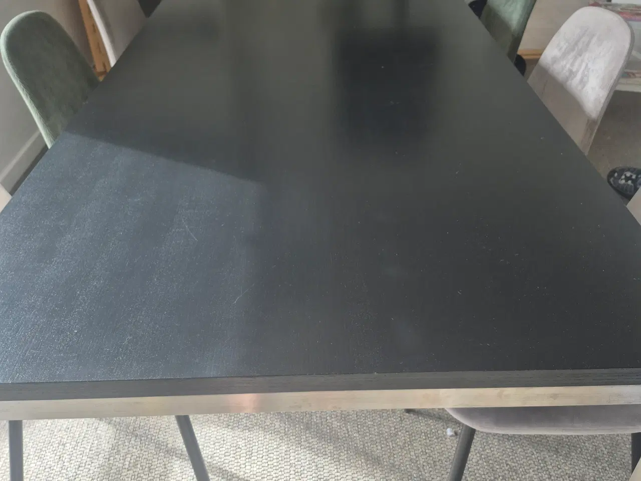 Billede 1 - Spisebord med 6 stole