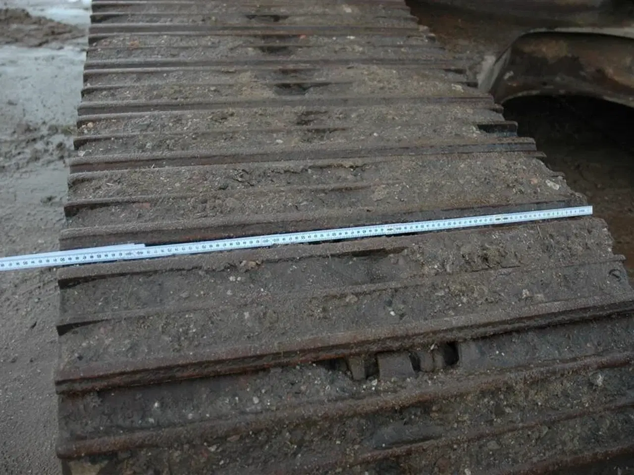 Billede 19 - New Holland E 265 LC