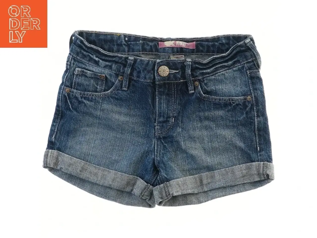 Billede 1 - Denim shorts (str. 134)