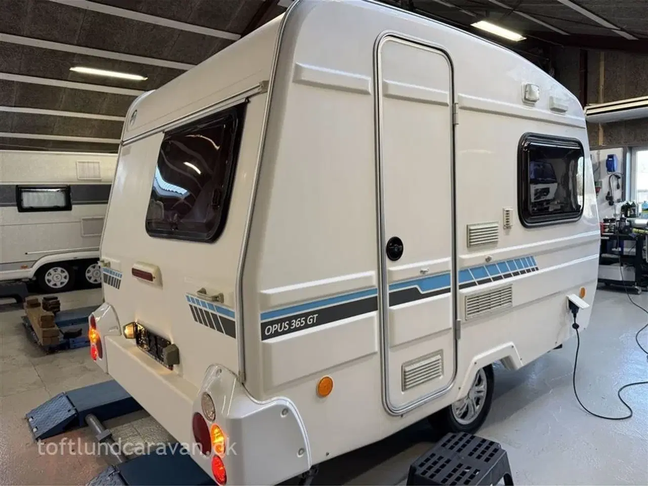 Billede 6 - 2018 - Vega 365 NT GT   DK s LETTESTE KUN 650 kg, 1 ejers, næsten som NY, sælges inkl. fortelt . TILBUD hvem kommer først ?