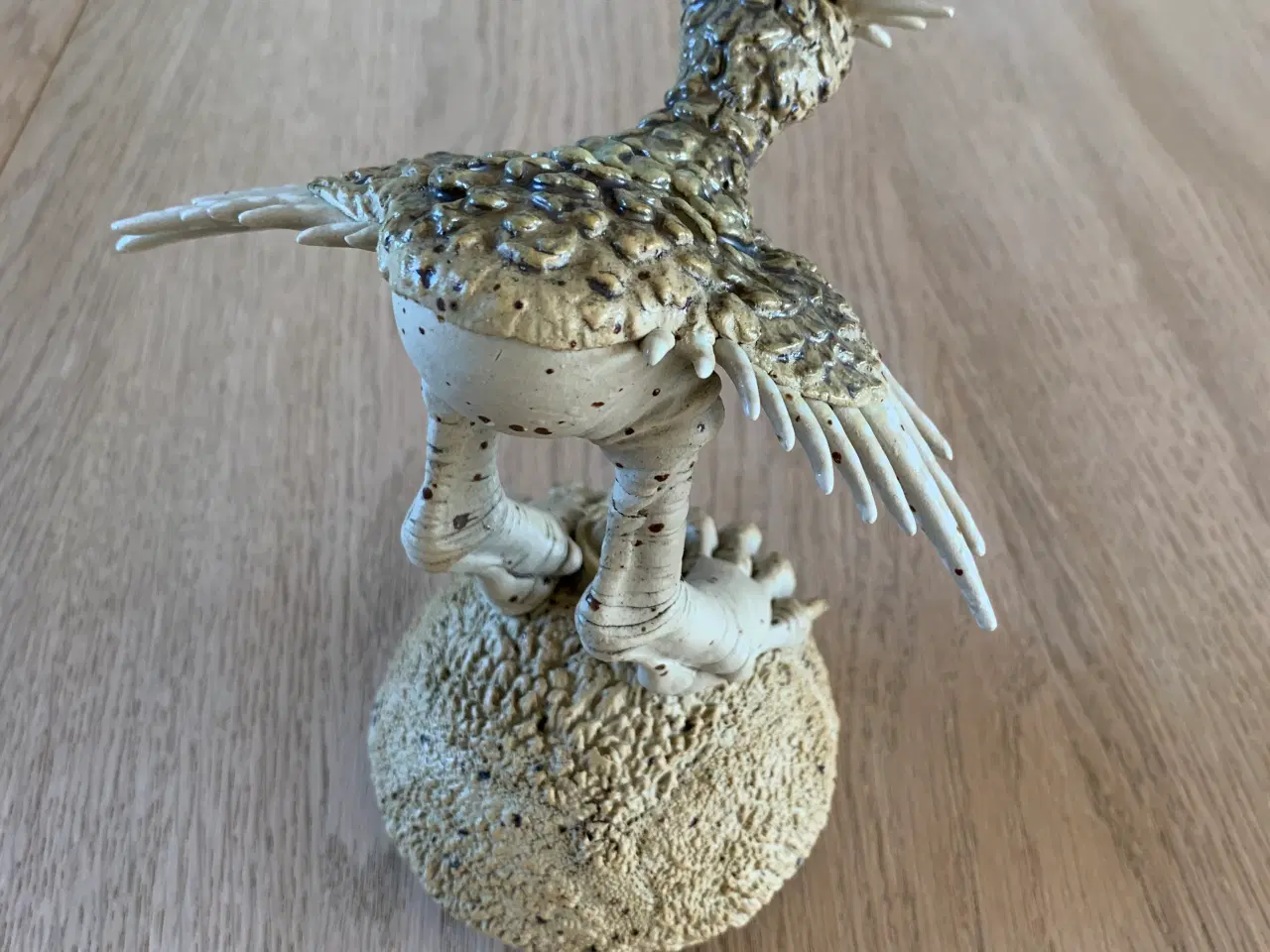 Billede 4 - Skulptur af fugl