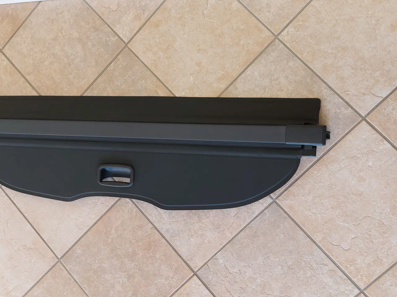 Billede 1 - Bagerumsdækken Ford Focus st. car. 2015