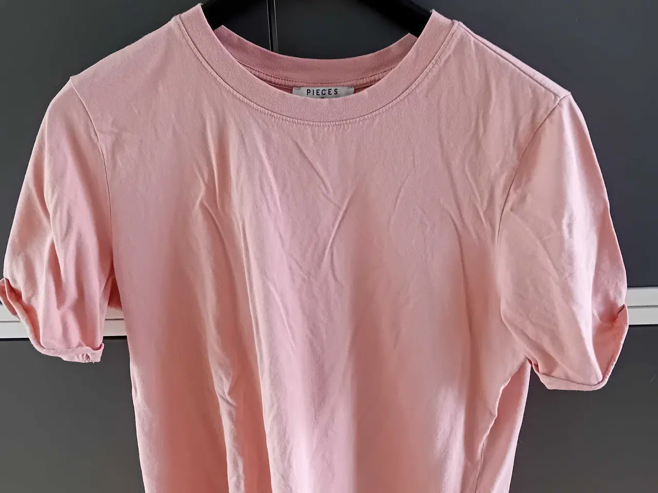 Billede 1 - Pieces TShirt. Str M