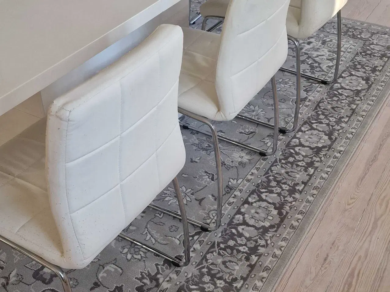 Billede 4 - Jysk spisebordstole Hammel.