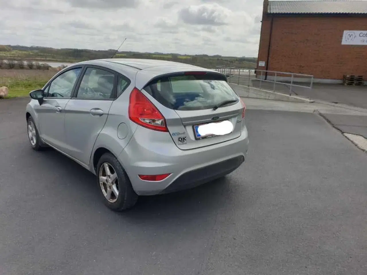 Billede 3 - Ny synet ford       Fiesta 5 dør  1,6 Tdci  Econet