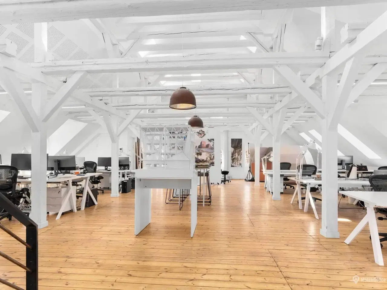 Billede 4 - Kontorlejemål i karakteristisk ejendom på Islands Brygge – tæt på Islands Brygge metrostation.