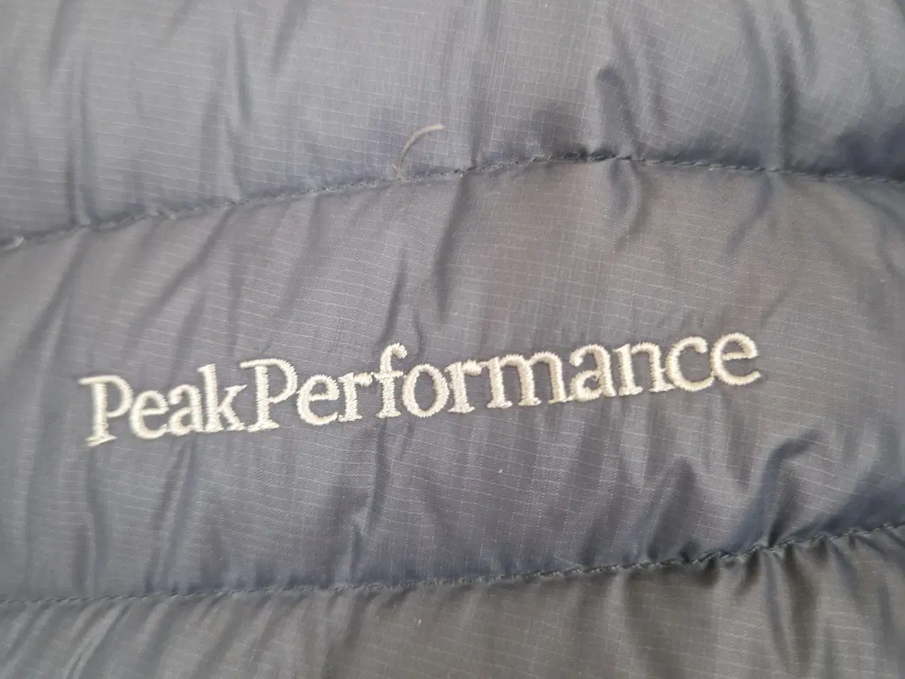 Billede 2 - Ny peak performance hood jacket 