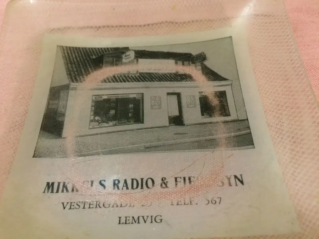 Billede 3 - Askebæger, Mikkels Radio og Fjernsyn.