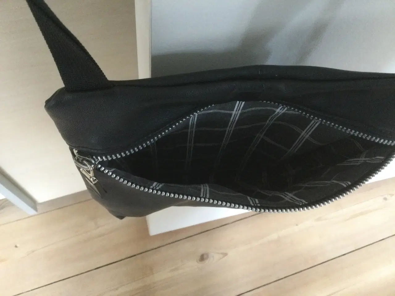 Billede 2 - Tasker syet i genbrug