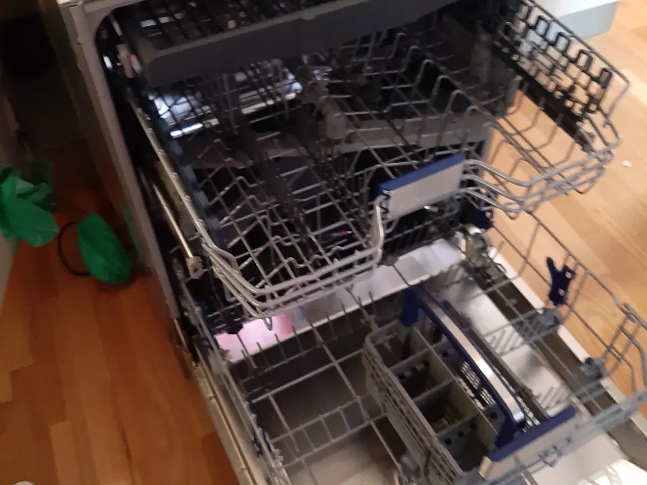 Billede 1 - Opvaskemaskine Grundig GNU4P821