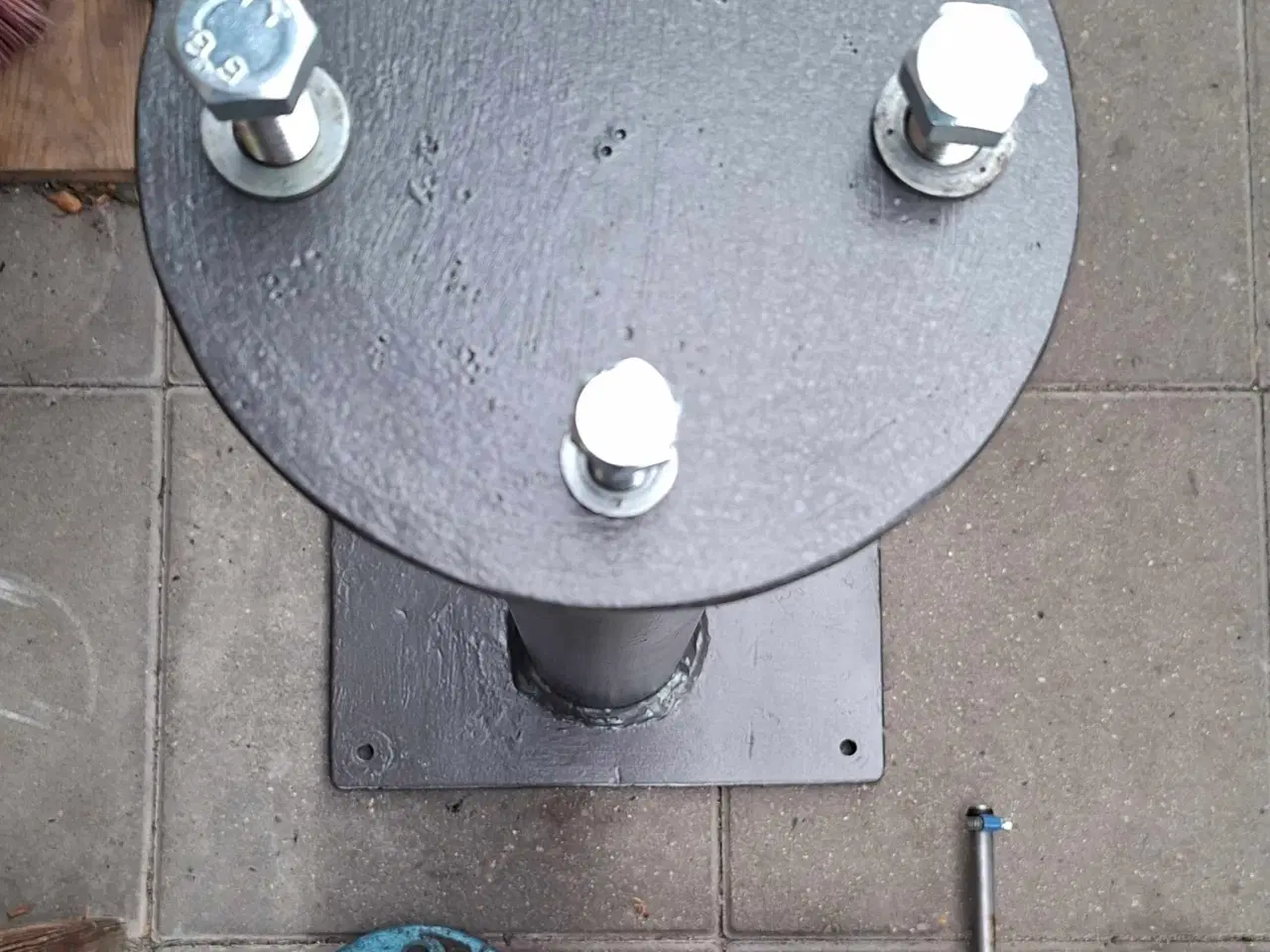 Billede 5 - Skruestik på søjle 