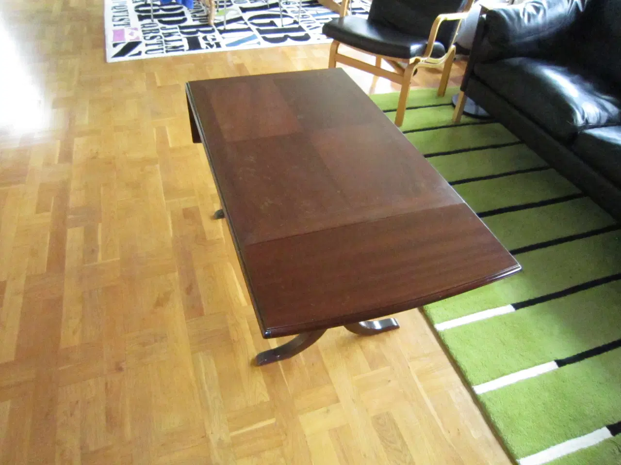 Billede 4 - Sofabord i mahogni m. 2 klapper