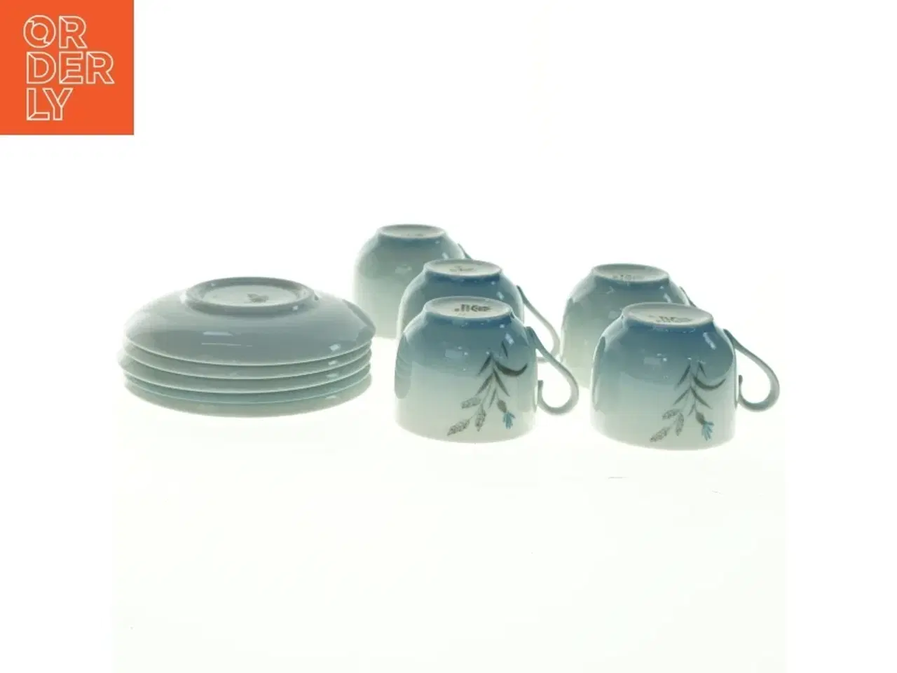 Billede 2 - Stel med kopper og underkopper, Blå kornblomst, demeter fra Bing Og Grøndahl (str. Diameter 13,5 cm h 7 cm)