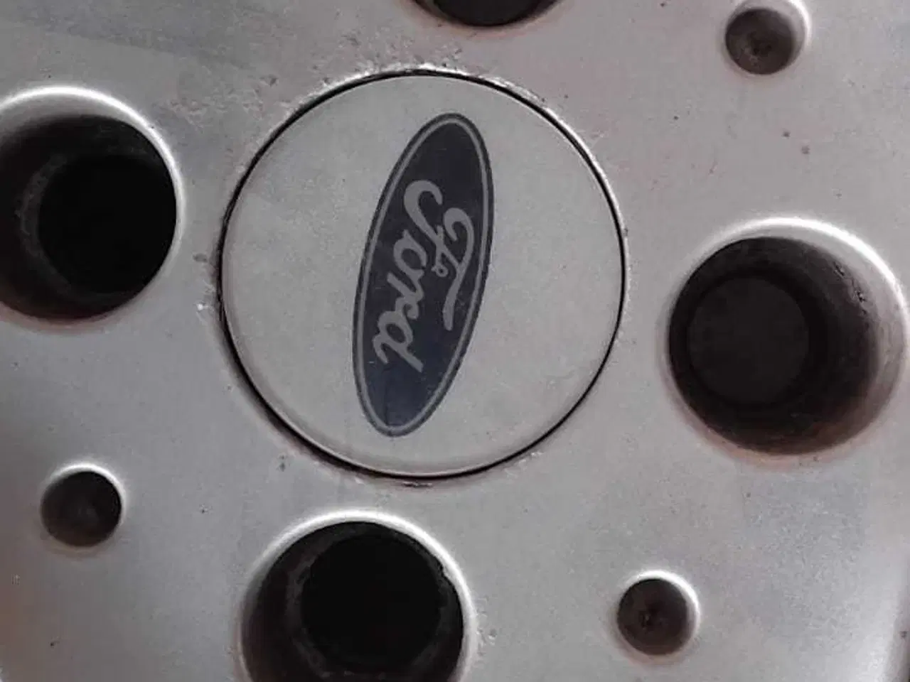 Billede 1 - Vinterdæk – god stand – 3.000 kr