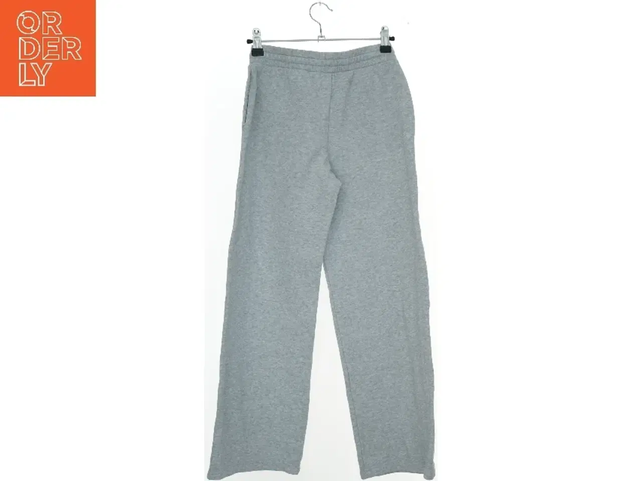 Billede 2 - Grå Sweatpants fra H&M (str. 146)