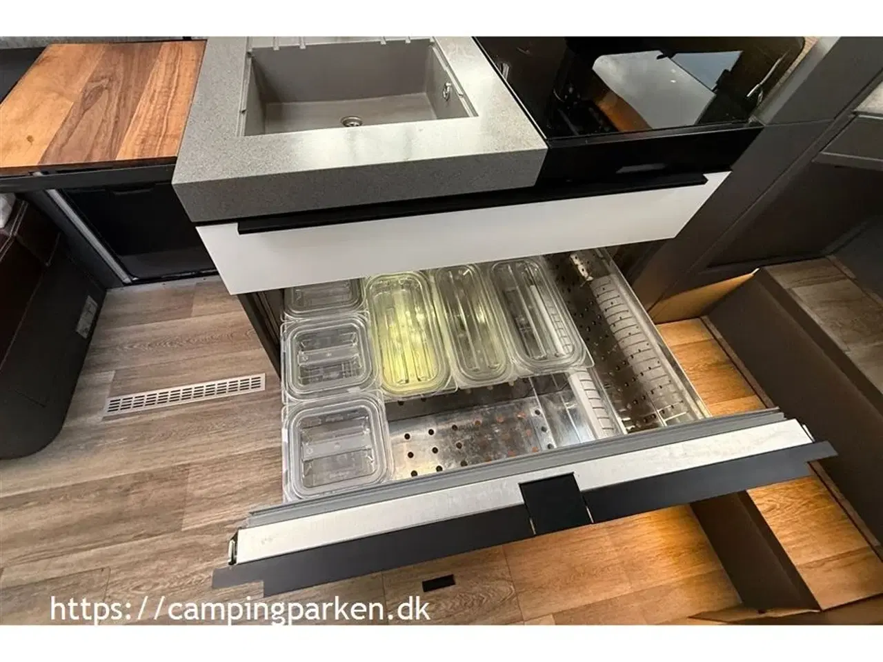 Billede 12 - 2022 - Niesmann+Bischoff iSmove 6.9E Aut. gear   En sjælden mulighed for en brugt Niesmann-Bischoff Ismove 6,9E, luksus i stilrent design