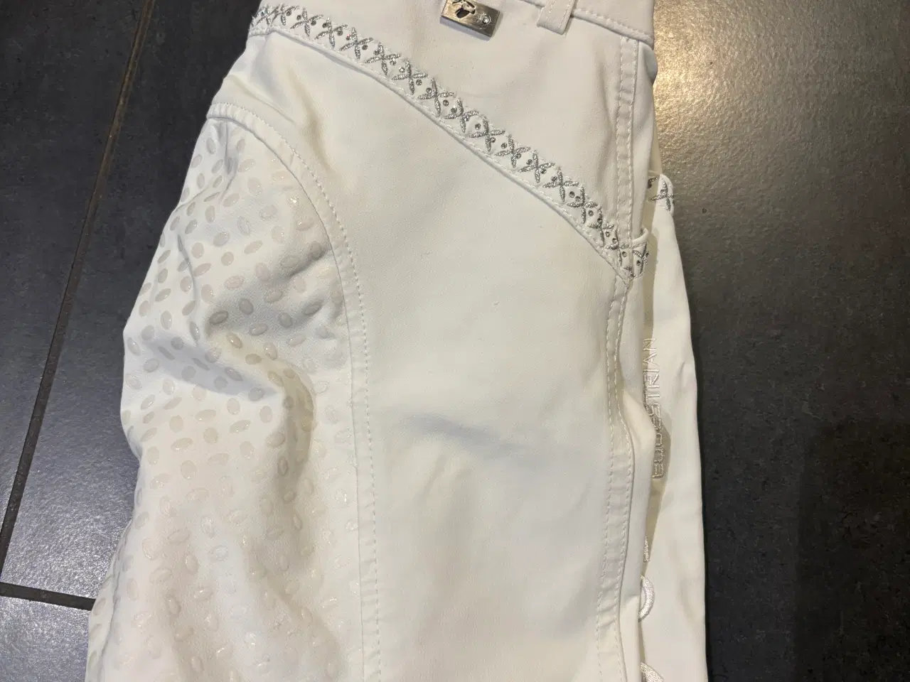 Billede 1 - Catago ridebukser hvid