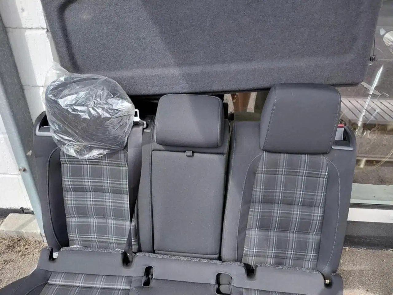 Billede 2 - Bagsæde Golf I