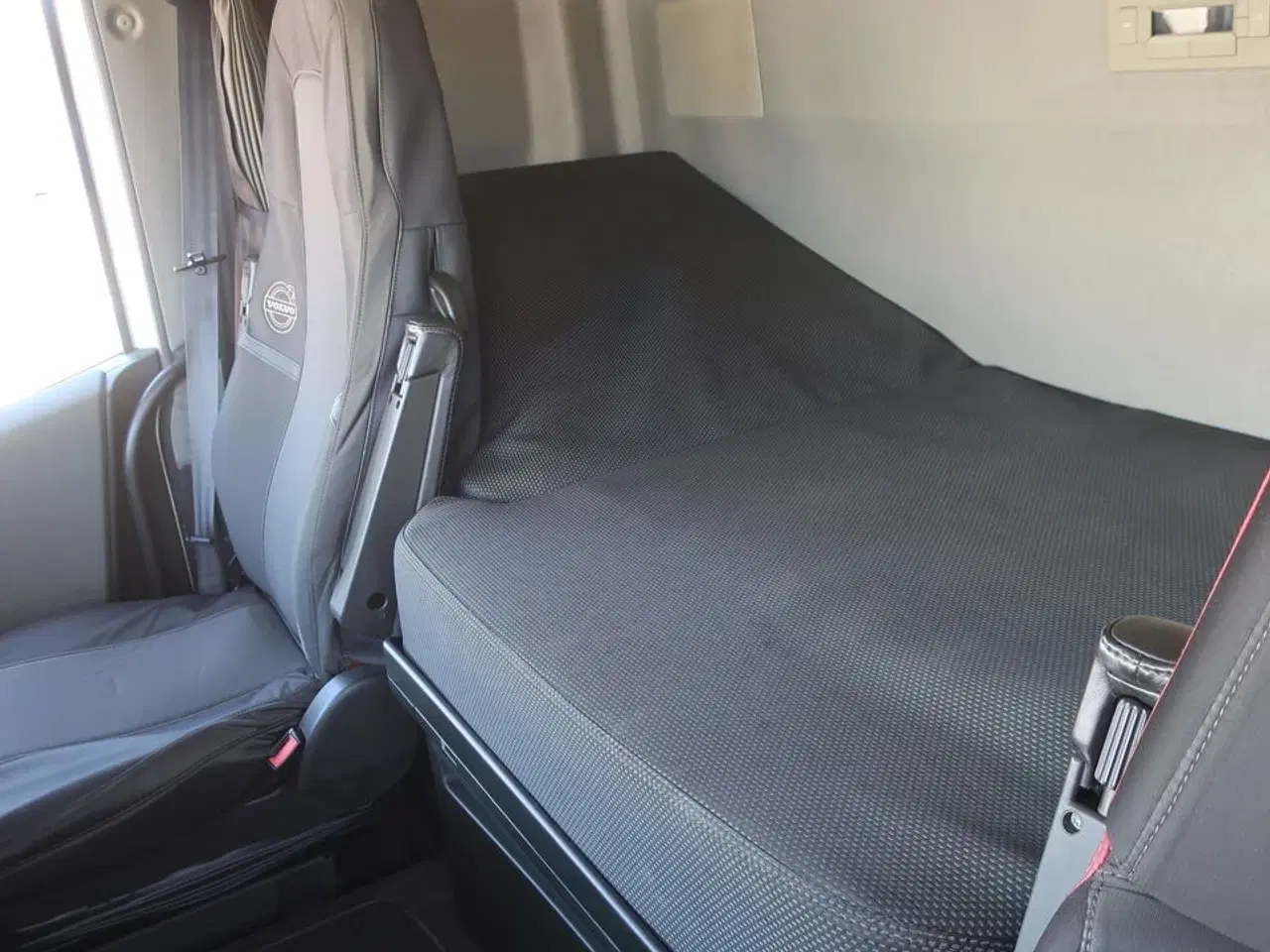 Billede 44 - Lastbil VOLVO FH 240