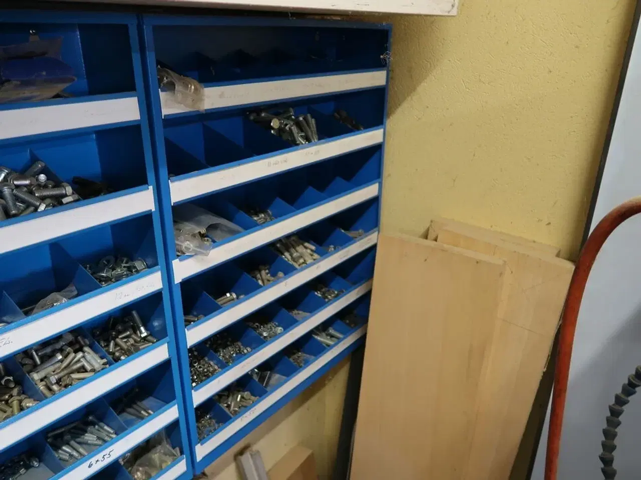 Billede 19 - Div. Skæreklinger, overfræser, værktøj m.m.