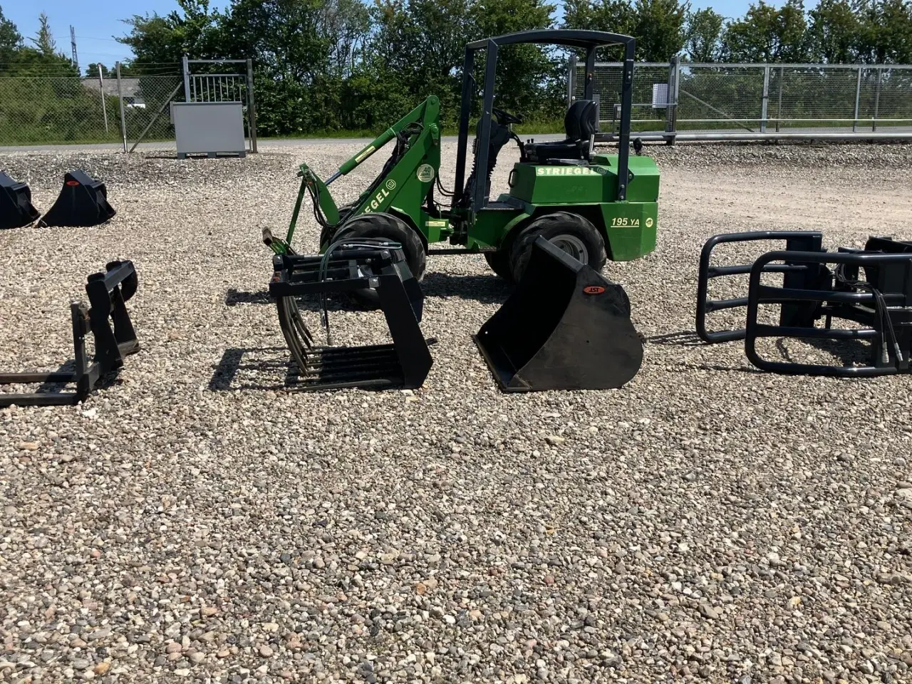 Billede 11 - Striegel 195ya inkl 4 redskaber!