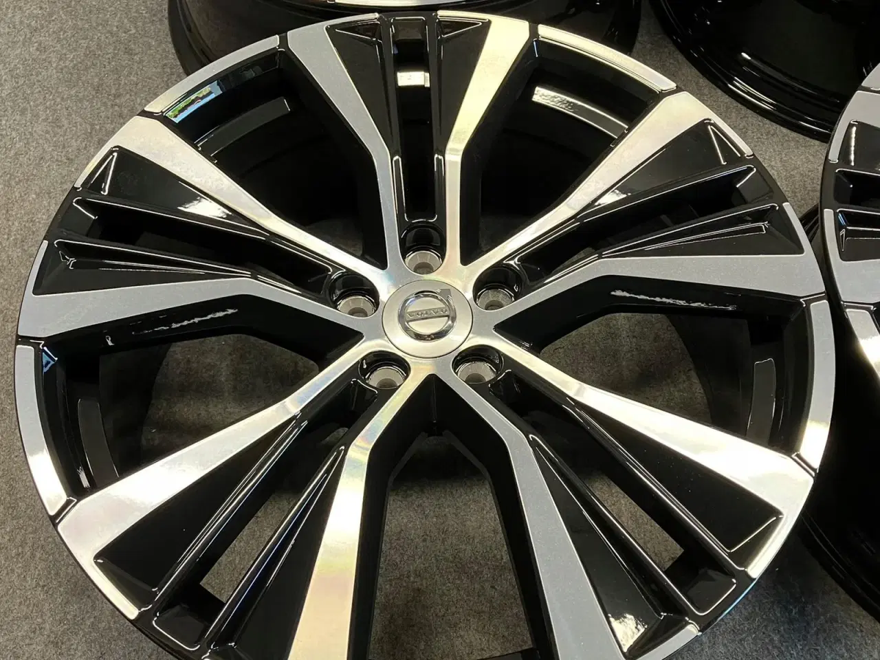 Billede 5 - VOLVO XC60 20"