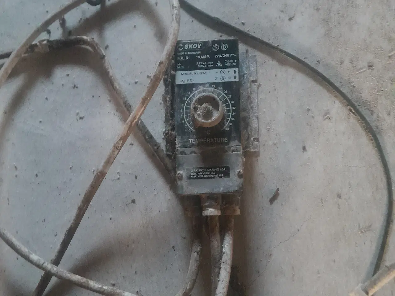 Billede 2 - Skov ventilation til dybstrøelse stald 