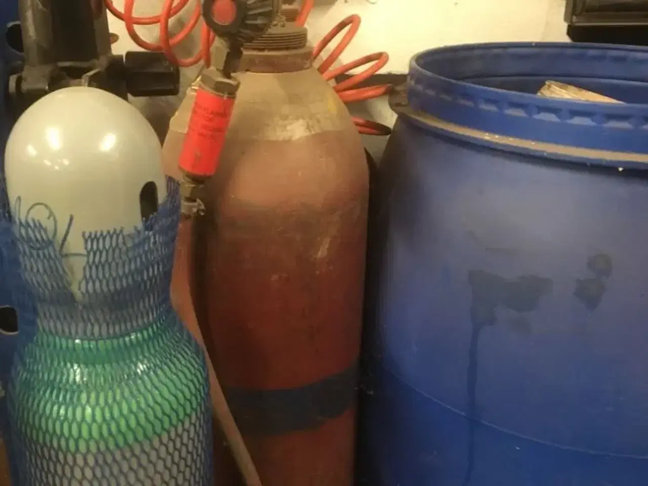 Billede 7 - Ilt og gas flasker