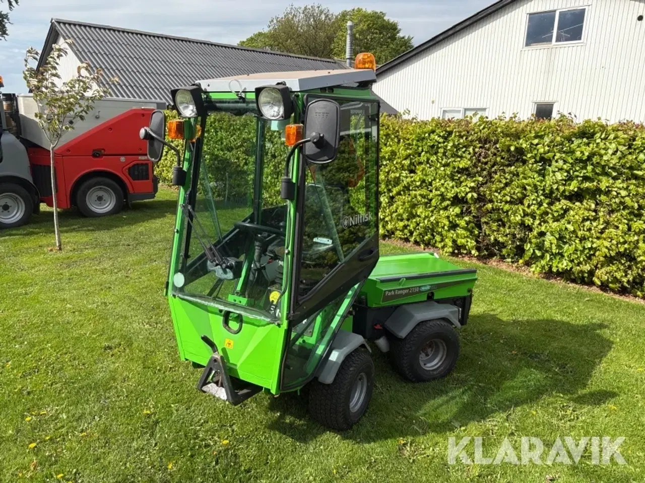 Billede 1 - Redskabsbærer Nilfisk Park Ranger 2150