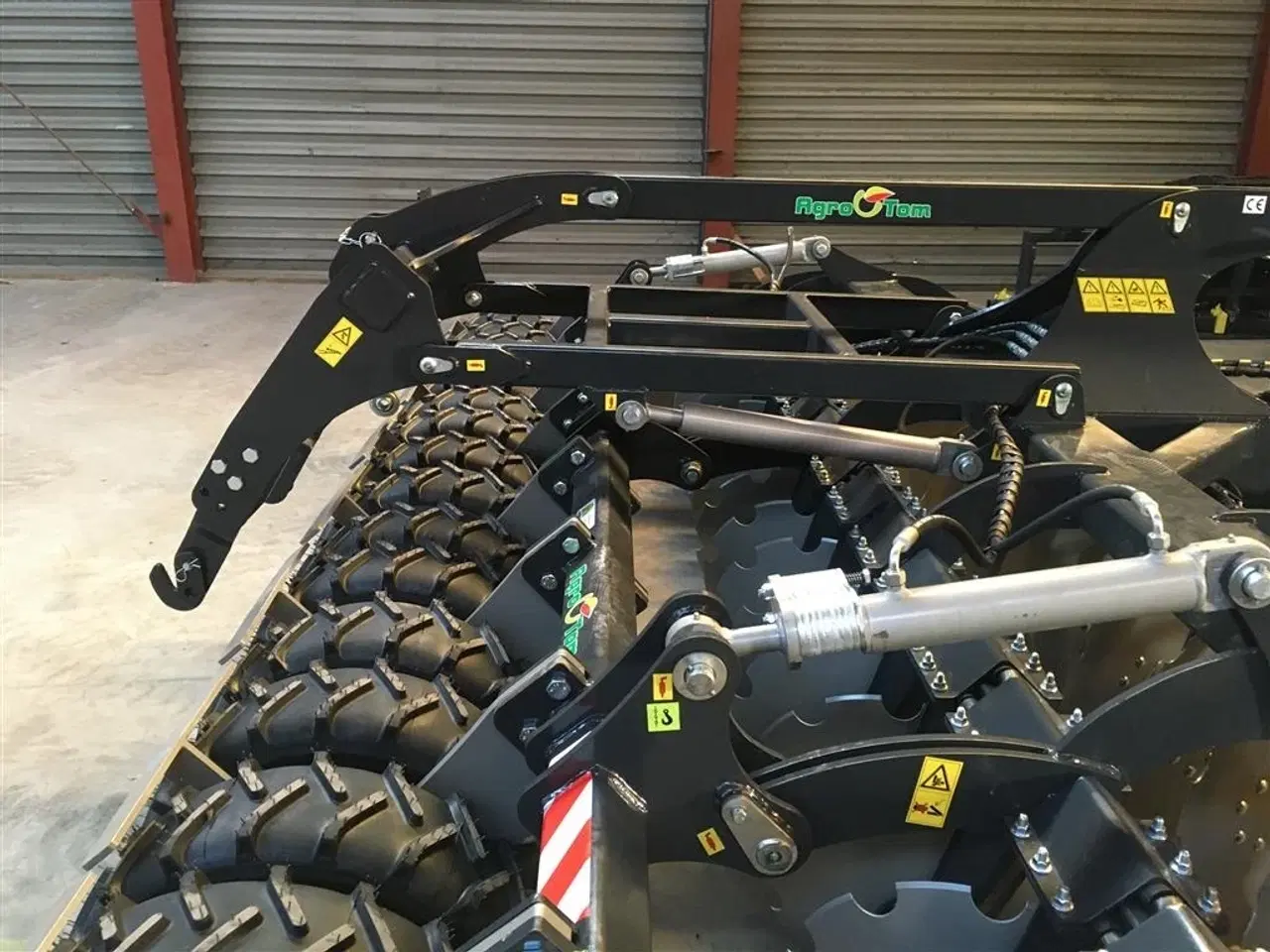 Billede 15 - AGRO - TOM 4 m. bugseret med slæbeplanke