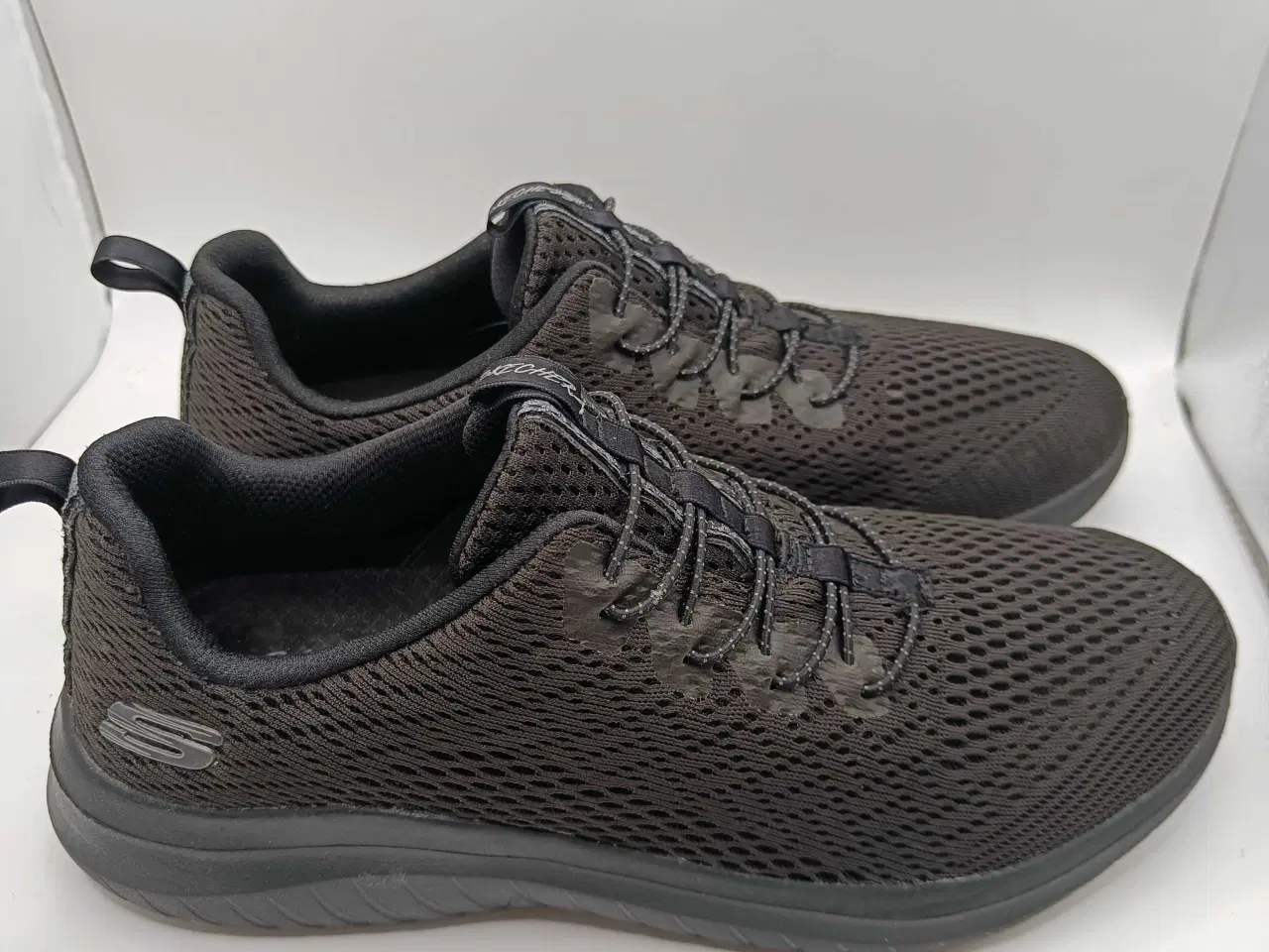 Billede 14 - Skechers blå og sort 39str 