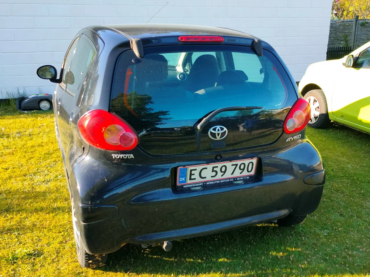 Billede 1 - Toyota Aygo 1,0, skal synes