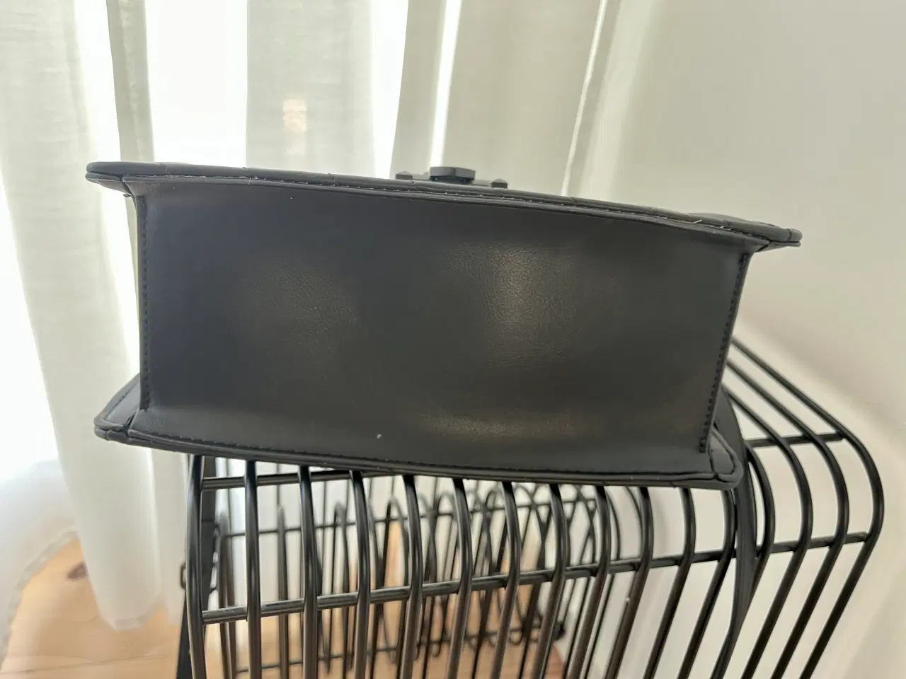 Billede 4 - Aldo Skuldertaske, aldrig brugt.