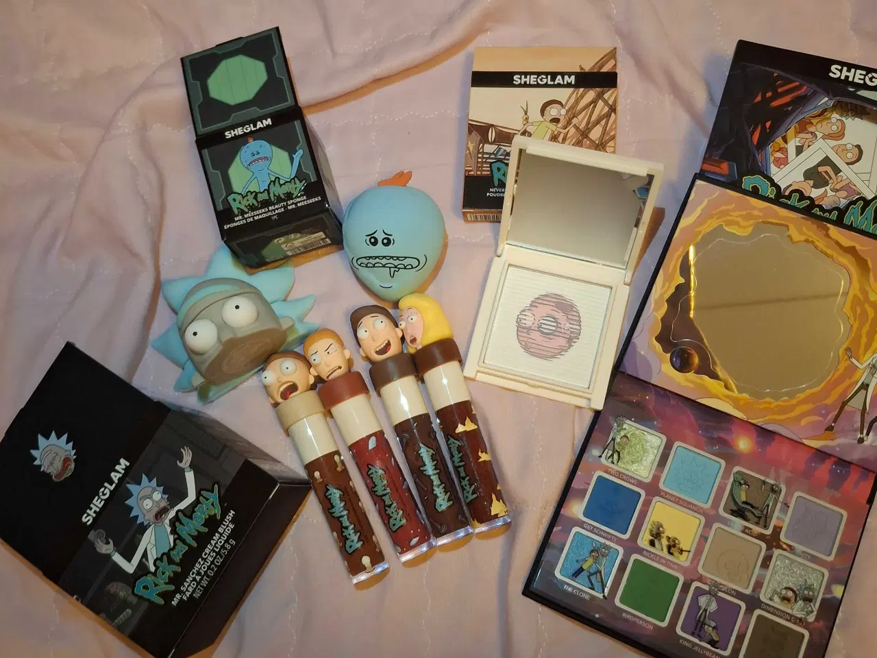 Billede 2 - Rick and Morty x Sheglam Beauty produkter