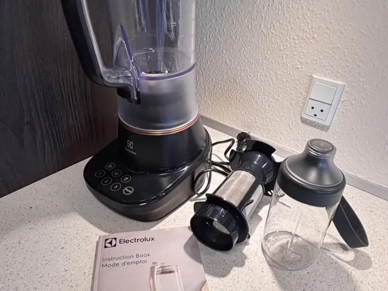 Billede 1 - Electrolux E7TB1-4GB blender