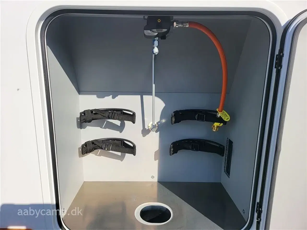 Billede 28 - 0 - Frankia I 740 GD F-Line   Topudstyret Titan 740, 4500 kg, luft bagaksel, 180 HK, Alde Centralvarme