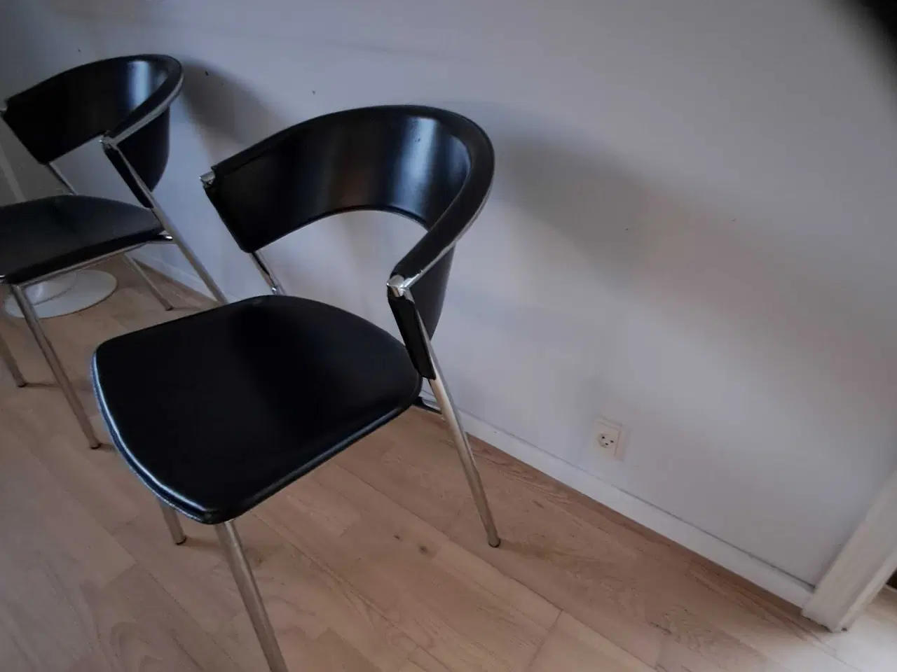 Billede 1 - Spisebords stole læder kromstel Italienske