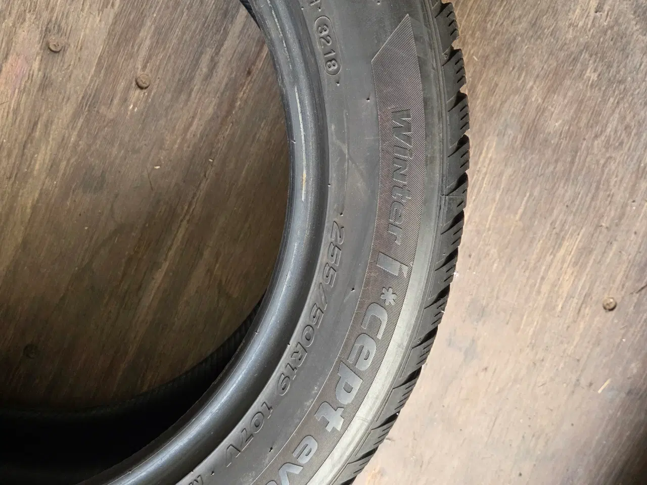 Billede 2 - 2 stk 255/50R19 Vinterdæk