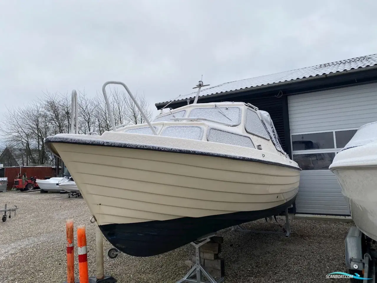 Billede 2 - Uttern 690