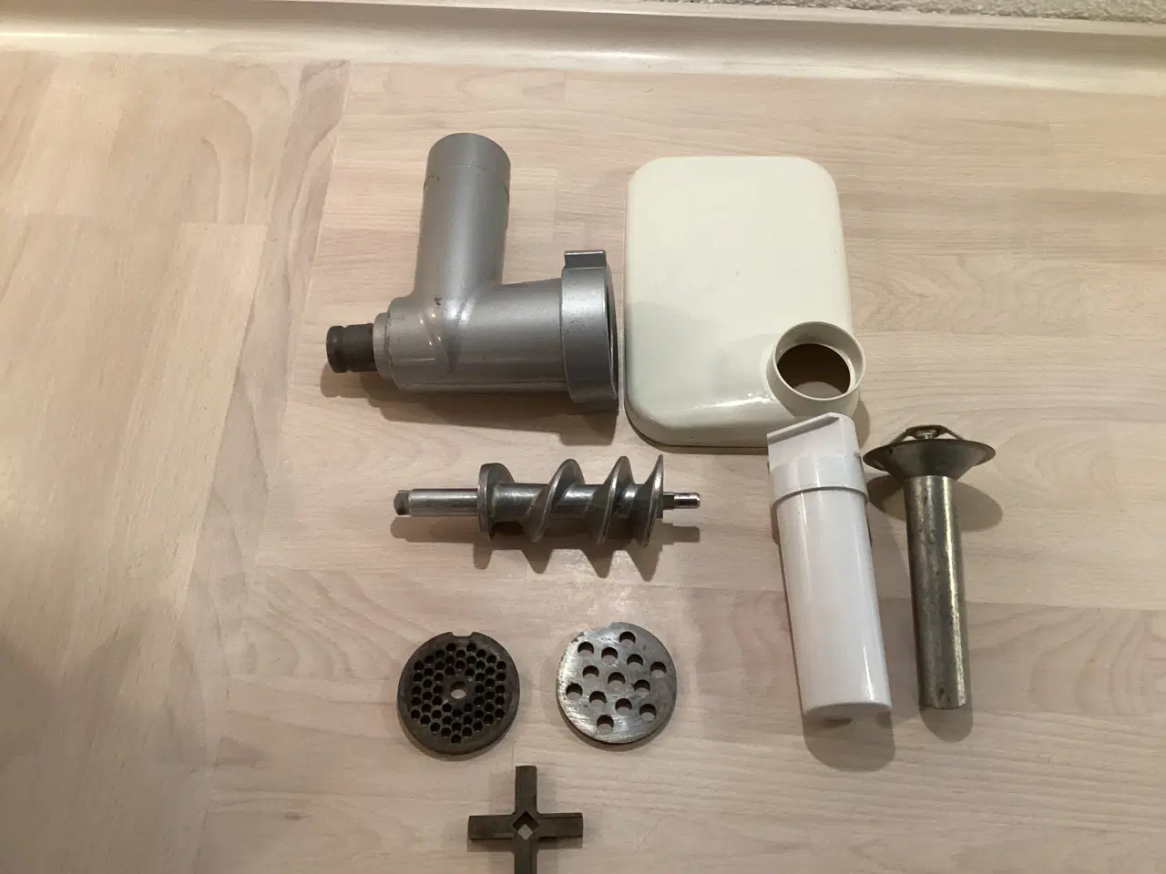 Billede 2 - Kenwood kødhakker A920 til Chef-/Major inkl. pølse