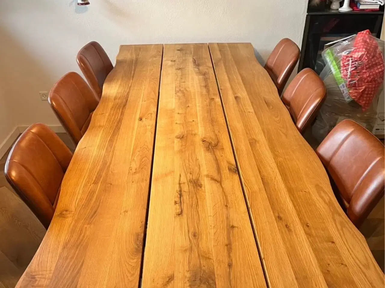 Billede 1 - Plankebord i olieret eg