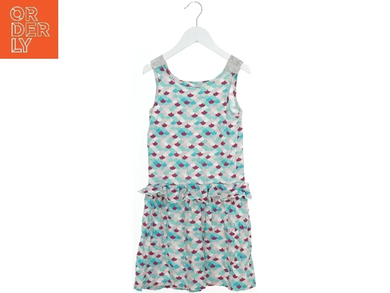 Billede 1 - Børnekjole med mønster fra Lemon Beret (str. 128)