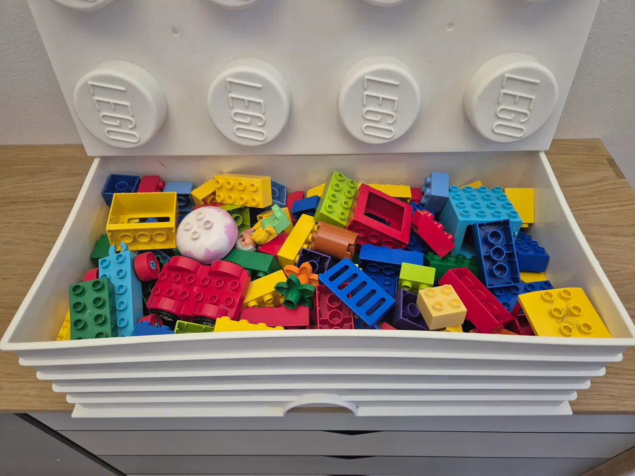 Billede 4 - 2 kasser 380.- Duplo Kasser med blandet duplo,