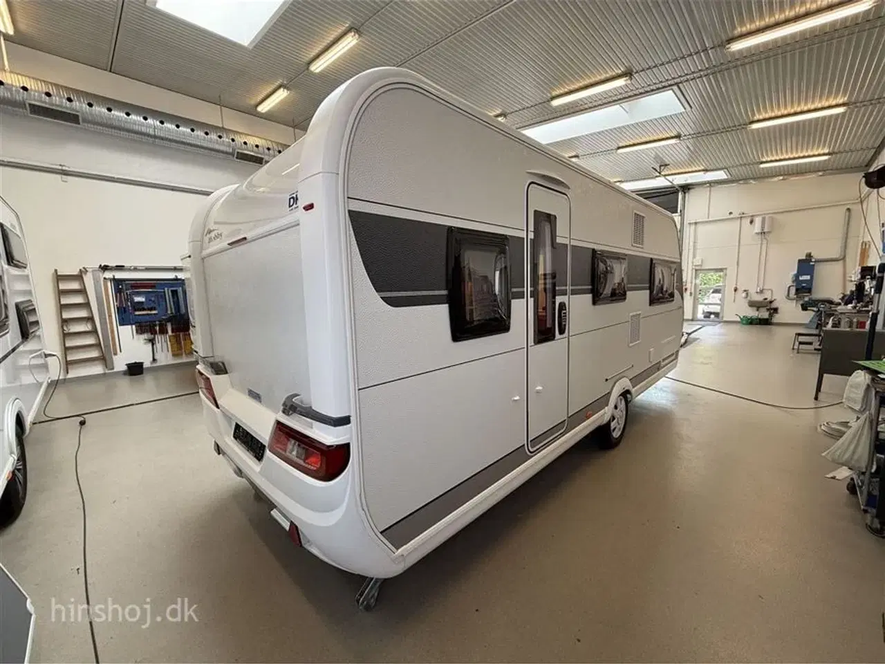 Billede 17 - 2023 - Hobby De Luxe 540 KMFe   Dejlig køjevogn med 2 køjer og dobbeltseng fra Hinshøj Caravan A/S