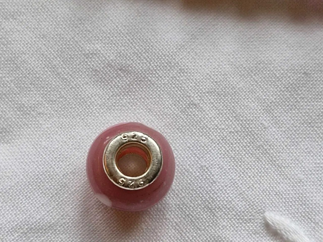 Billede 5 - Vedhæng i glas til Pandora armbånd 13 Stk.