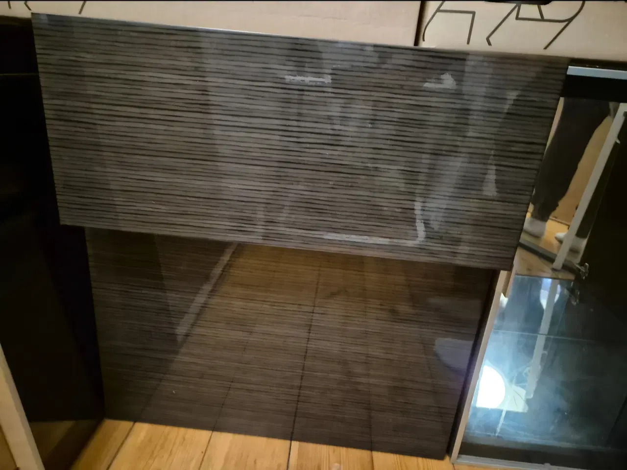 Billede 3 - IKEA BESTÅ skænk m. vitrine, skuffe og låge