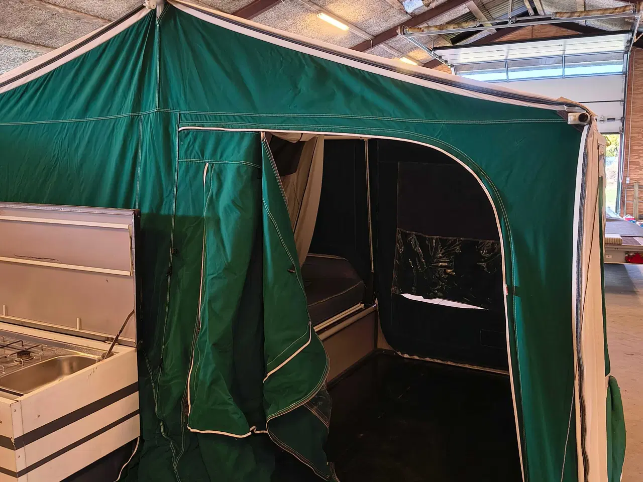 Billede 4 - Combi-camp Venezia med 3 år gammel telt.