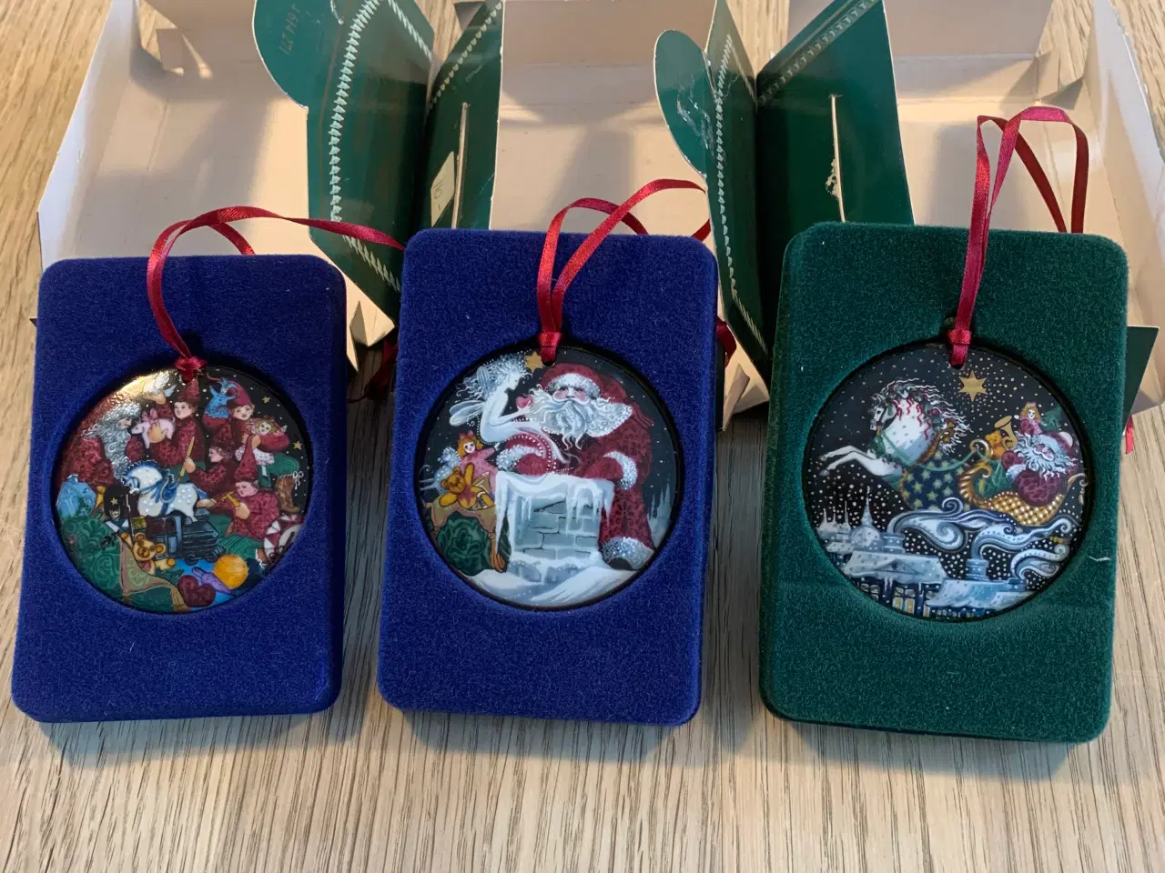Billede 1 - 3 B&G Santa Claus Collection ornament