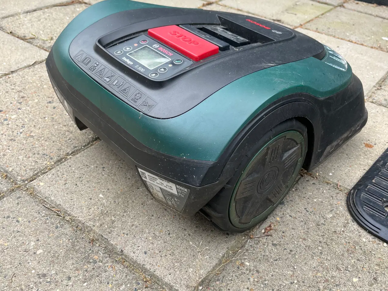 Billede 6 - Bosch Indego s500 robotplæneklipper. Nyere batteri
